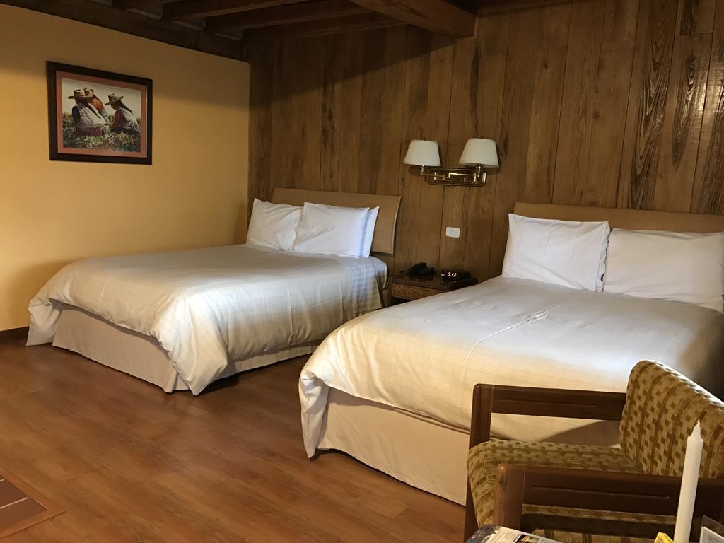 Puertolago Country Inn & Resort オタバロ エクステリア 写真
